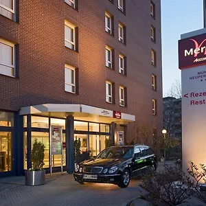 Mercure Neuperlach Sud 4* Münih
